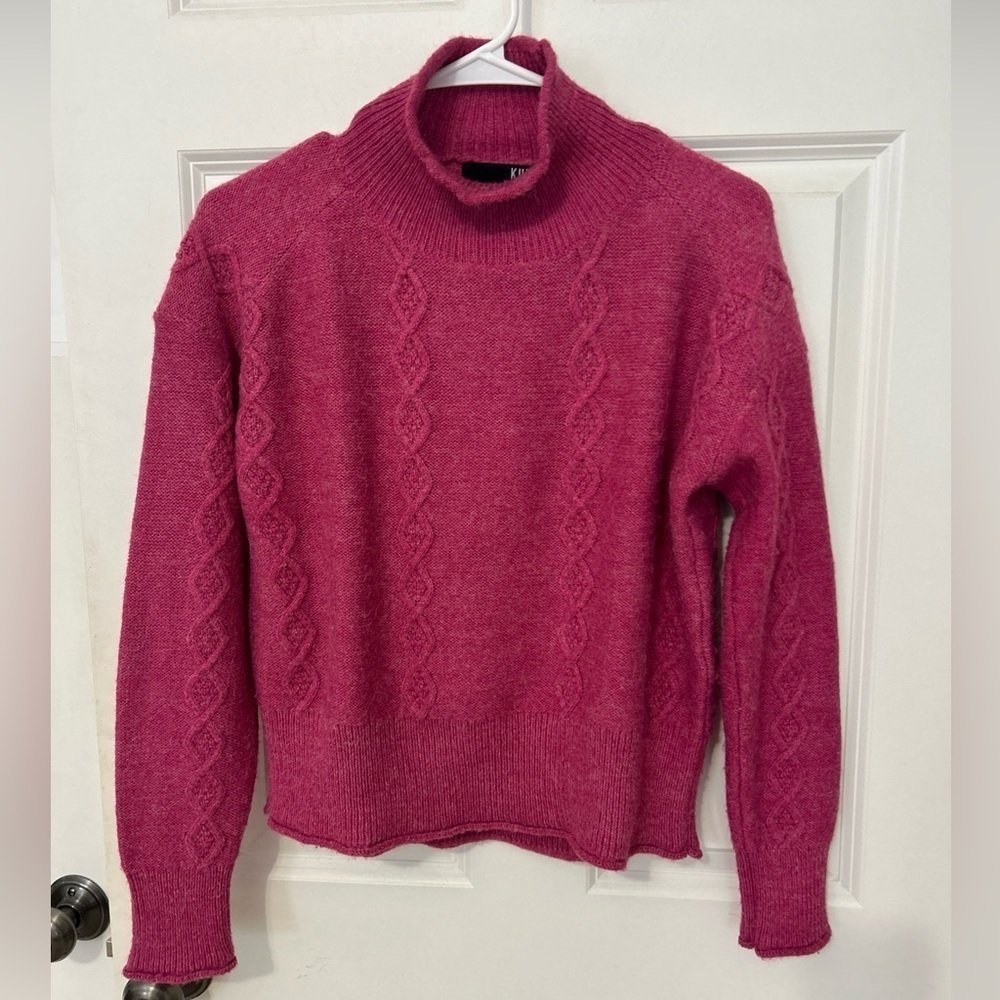 Kut from the Kloth cable mock neck Sweater size small pink wool blend casual